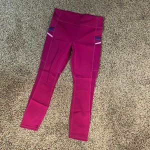 Purple/Maroon Fabletics Motion365 Crop Leggings Medium